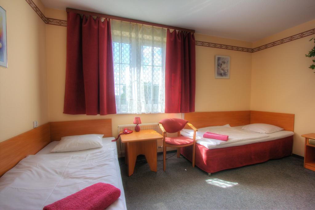 Hotel Margo Cedynia Δωμάτιο φωτογραφία